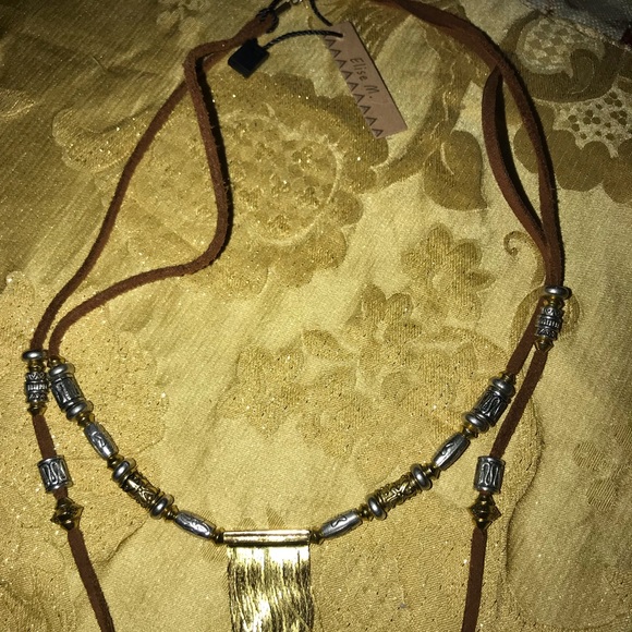 Elise M Taj Mahal Double layer Agate necklace - Picture 6 of 8
